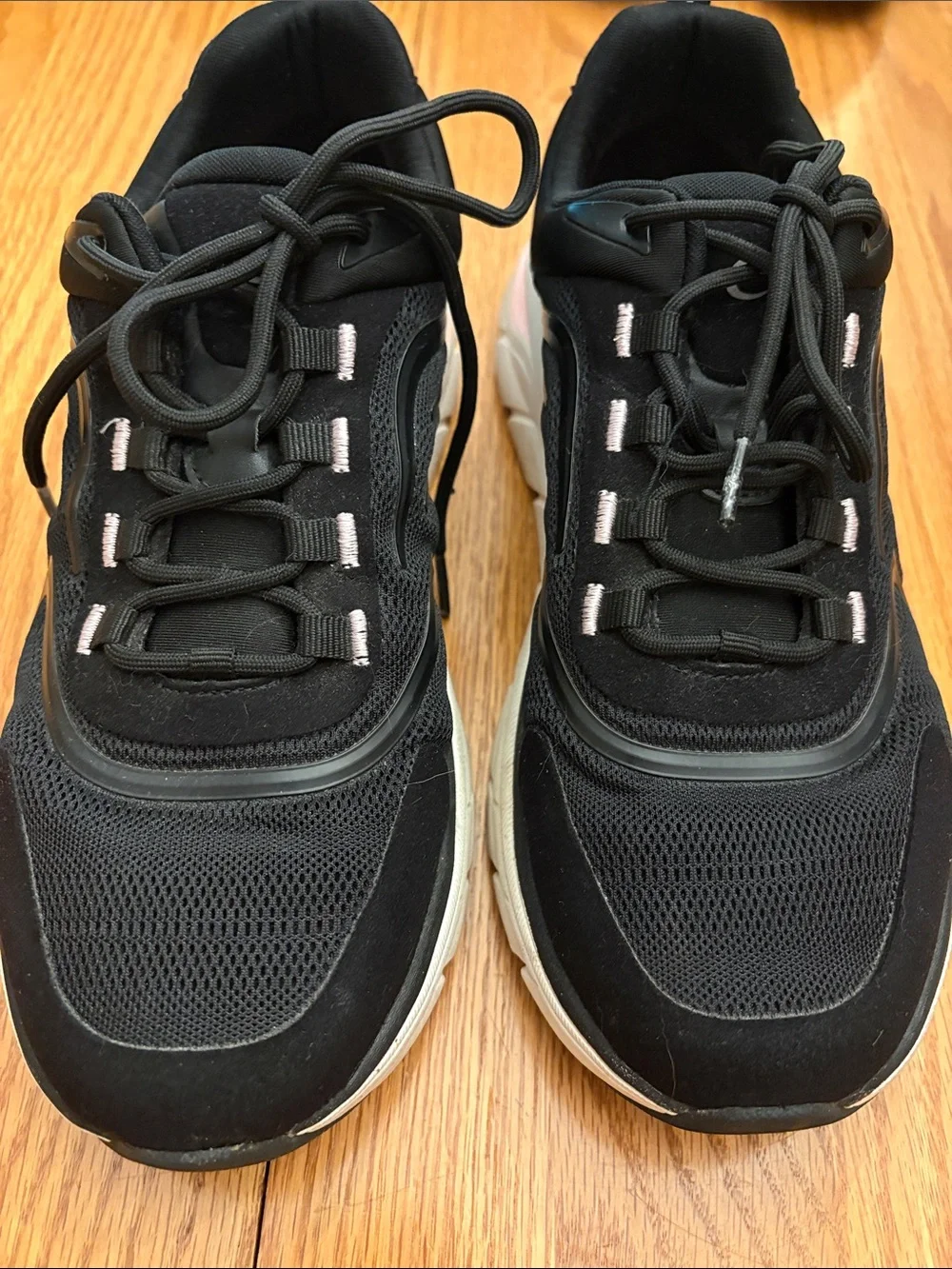 Easy Spirit Evolve Black Lace-Up Sneakers with Pink Stitch Detail
